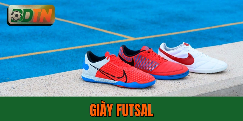 Giày Futsal: Top 5 Brand Đỉnh Và Bí Quyết Chọn Size Chuẩn